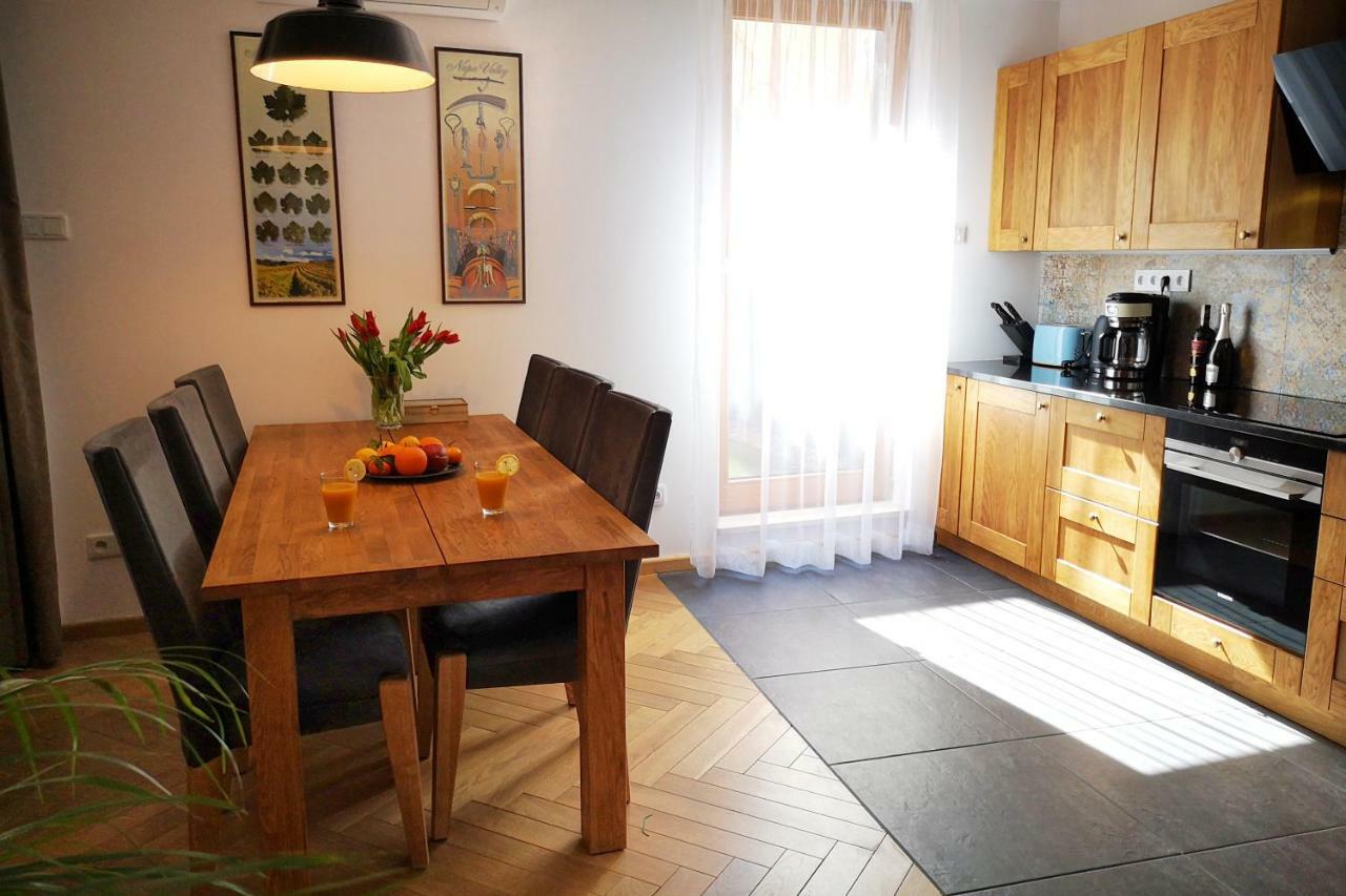 Way2Stay Browar Lubicz Cracovie Extérieur photo
